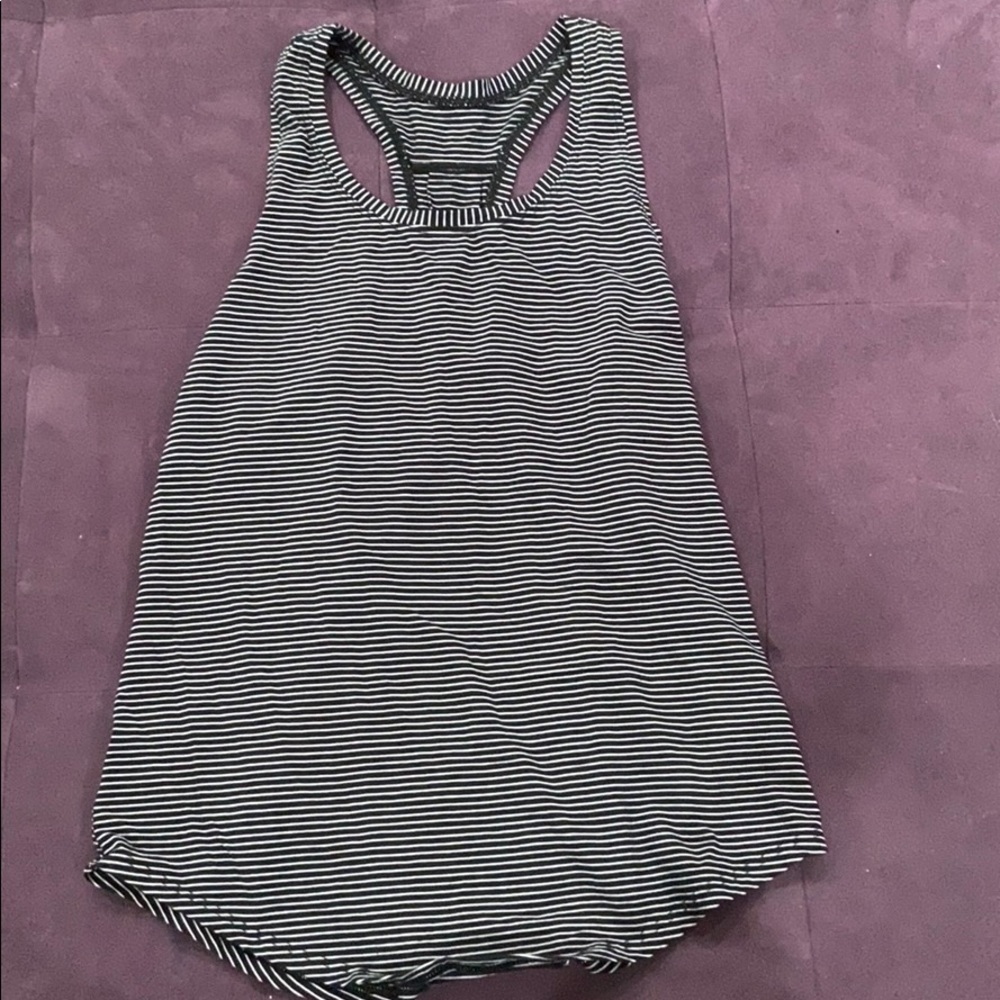 Lululemon love tank pleated